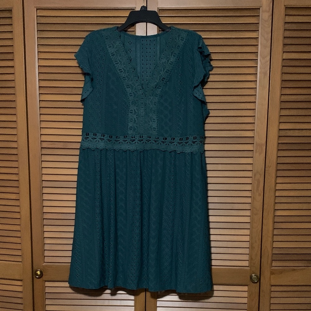 Green Patchwork Lace V M-Neck Dress 3X